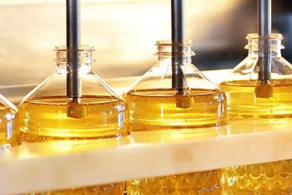 食用油灌裝機(jī) 食用油灌裝機(jī)